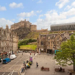 Apartment Castle 1 Old Town, Edinburgh